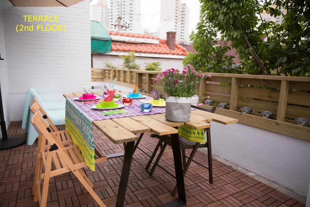 Therapy House Seoul 2*,